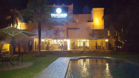 Meropa Casino & Entertainment World