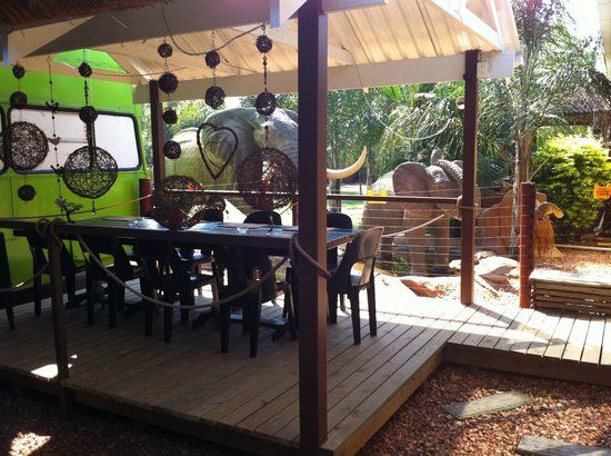 The Bus Stop Arts & Crafts & Coffee Shop